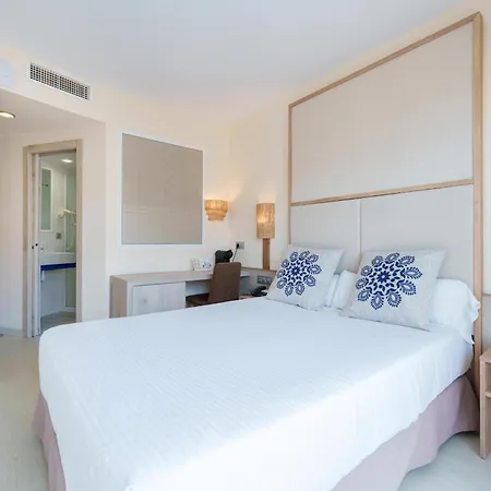 Ferrer Janeiro & Hotel 4*