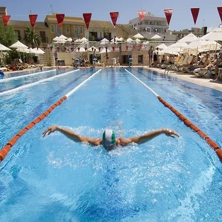 Ferrer Janeiro & Hotel 4*